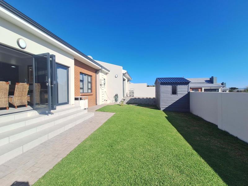 3 Bedroom Property for Sale in Hartenbos Heuwels Western Cape